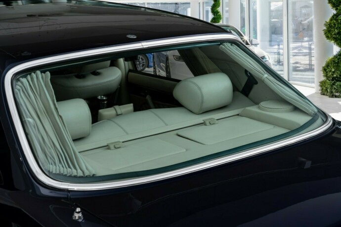 mercedes-benz-500-sel-bensin-1983-big-81
