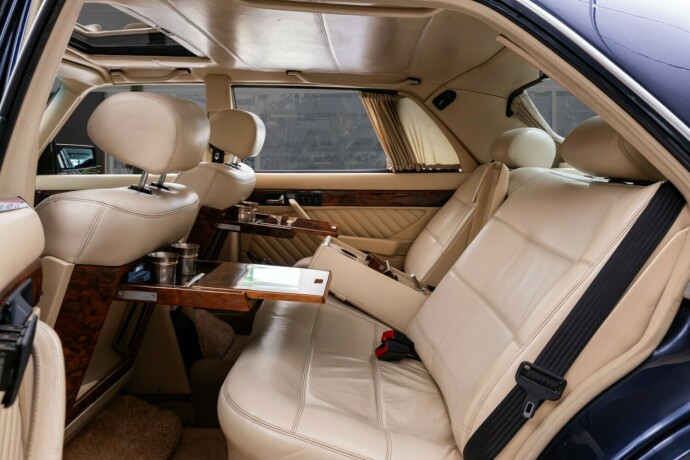 mercedes-benz-500-sel-bensin-1983-big-71