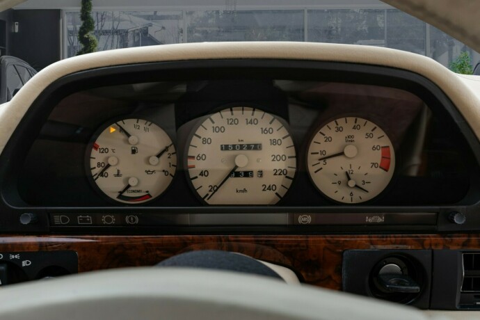 mercedes-benz-500-sel-bensin-1983-big-34