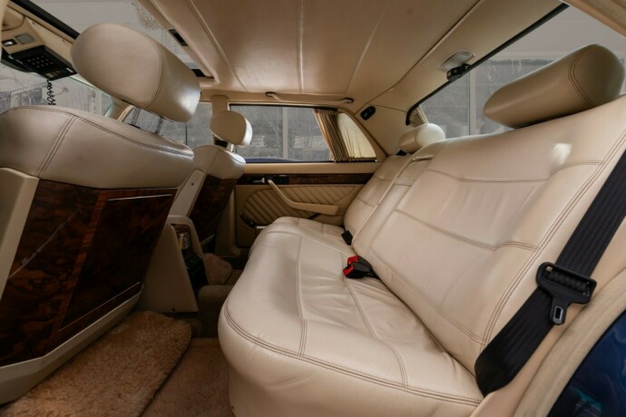 mercedes-benz-500-sel-bensin-1983-big-79