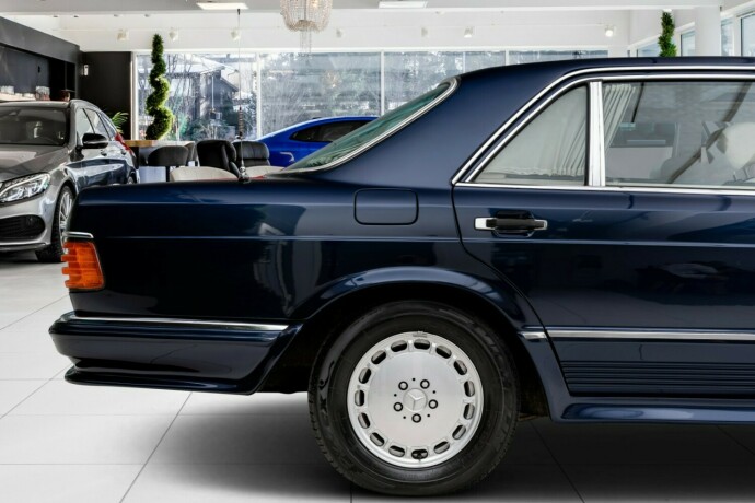 mercedes-benz-500-sel-bensin-1983-big-21
