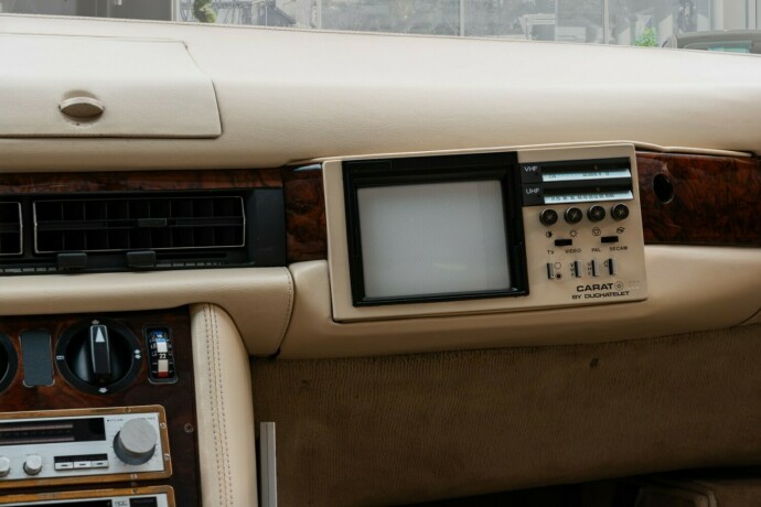 mercedes-benz-500-sel-bensin-1983-big-43