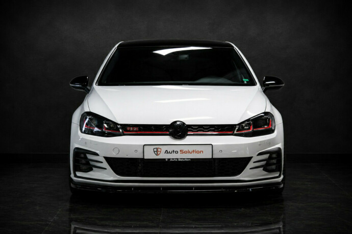 volkswagen-golf-bensin-2013-big-2