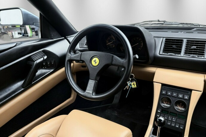 ferrari-348-bensin-1991-big-18
