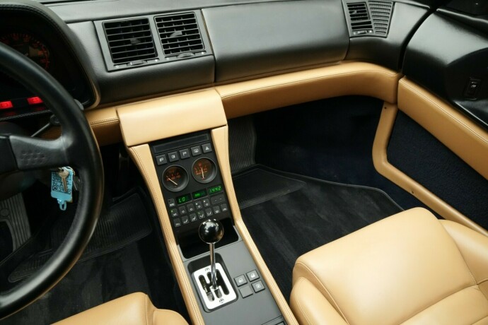 ferrari-348-bensin-1991-big-44