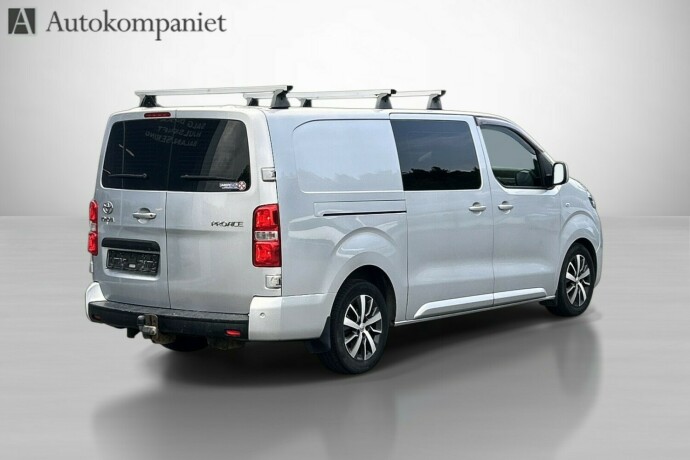 toyota-proace-diesel-2017-big-7