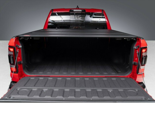 ram-1500-bensin-2021-big-16