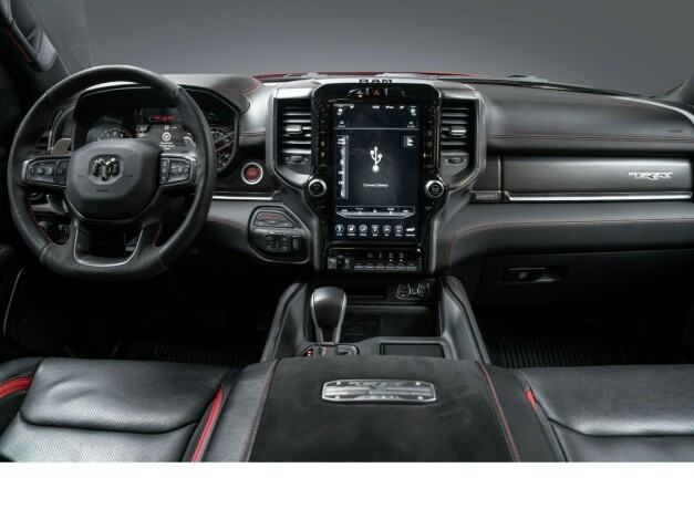 ram-1500-bensin-2021-big-17