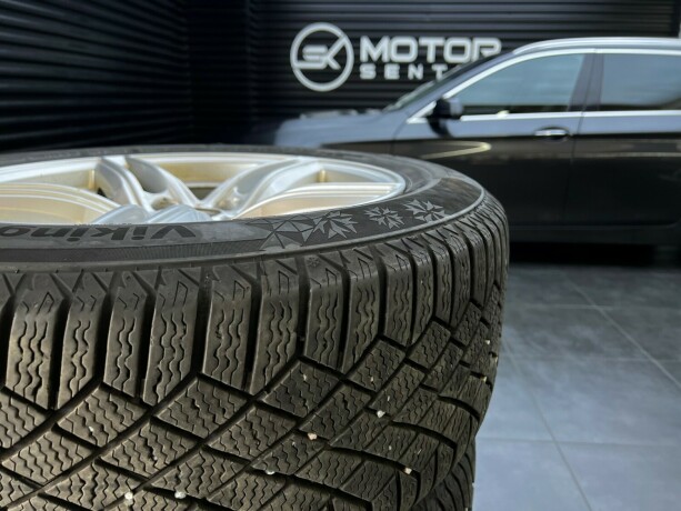 bmw-5-serie-diesel-2012-big-45