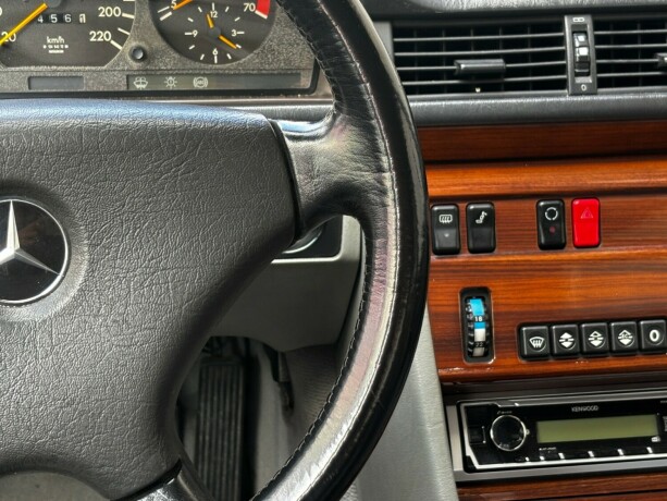 mercedes-benz-200-e-bensin-1991-big-29
