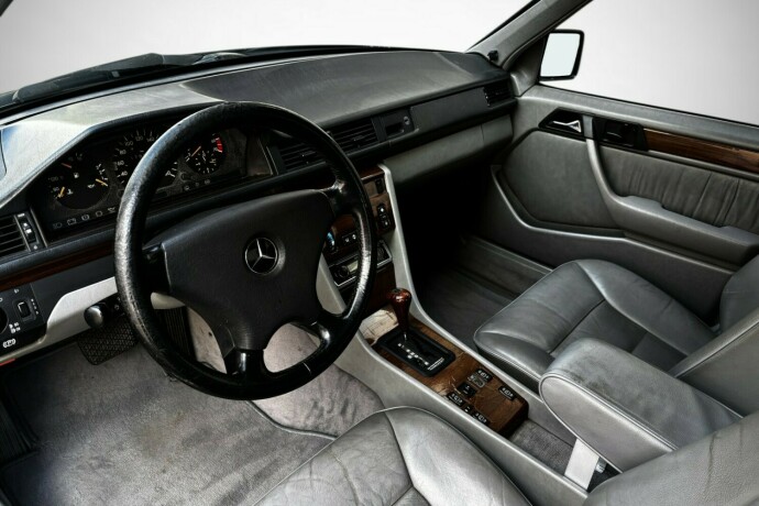 mercedes-benz-200-e-bensin-1991-big-14