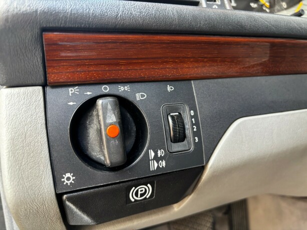 mercedes-benz-200-e-bensin-1991-big-17
