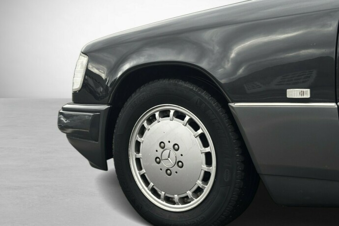 mercedes-benz-200-e-bensin-1991-big-7