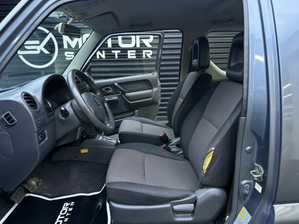 suzuki-jimny-bensin-2006-big-18