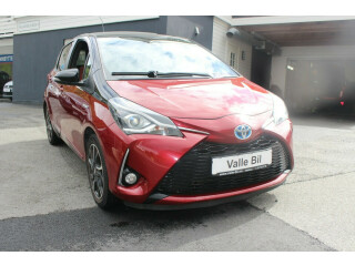 Toyota | Yaris | Elektrisitet+bensin | 2017