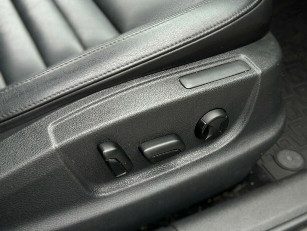 skoda-octavia-bensin-2015-big-14