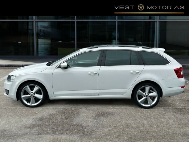 skoda-octavia-bensin-2015-big-3