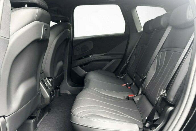 bmw-ix3-elektrisitet-2026-big-40