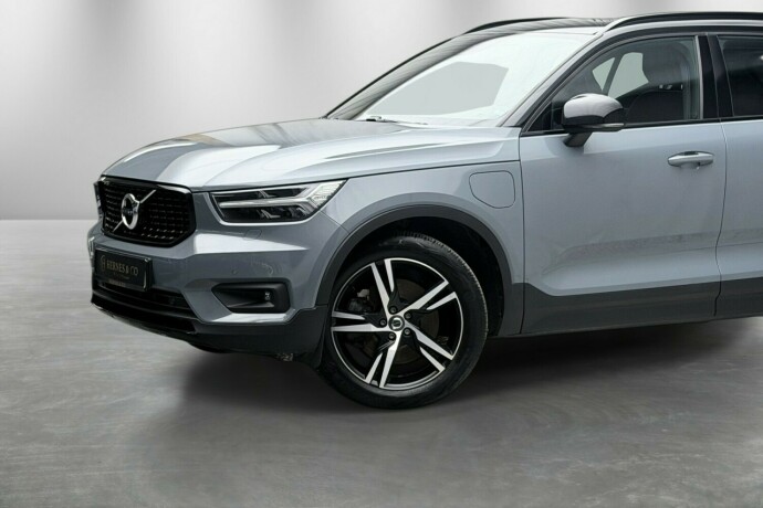 volvo-xc-40-elektrisitetbensin-2020-big-2