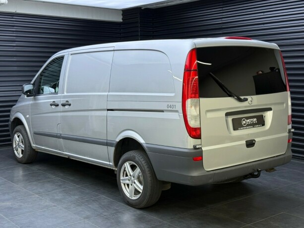 mercedes-benz-vito-diesel-2013-big-1