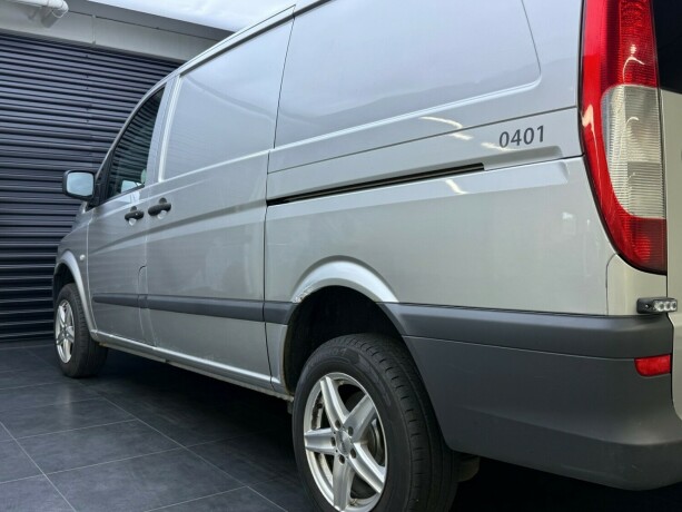 mercedes-benz-vito-diesel-2013-big-7