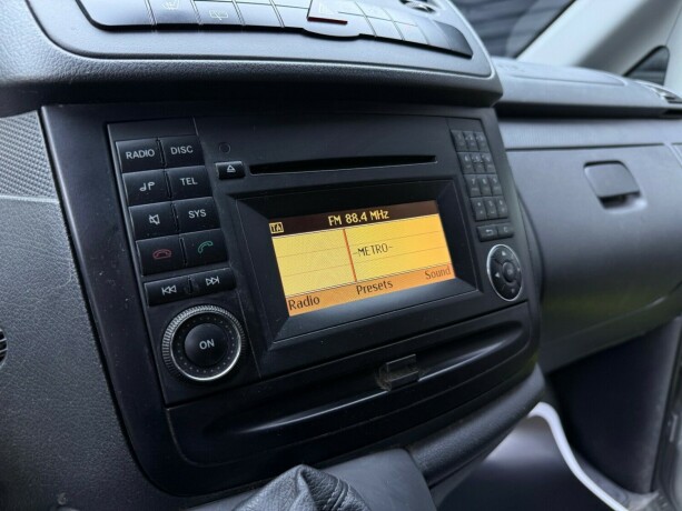 mercedes-benz-vito-diesel-2013-big-17