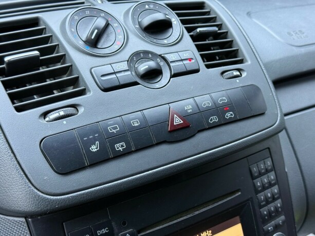 mercedes-benz-vito-diesel-2013-big-14