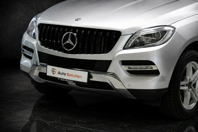 mercedes-benz-ml250-diesel-2012-big-21