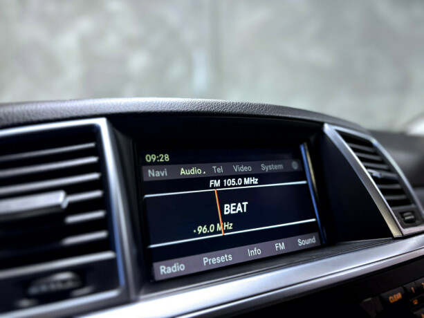 mercedes-benz-ml250-diesel-2012-big-11