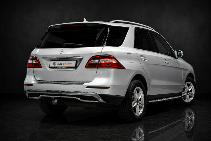 mercedes-benz-ml250-diesel-2012-big-1