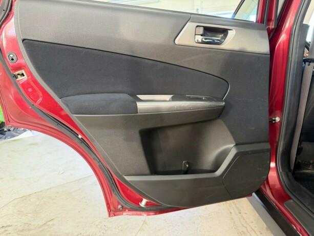 subaru-forester-diesel-2011-big-11