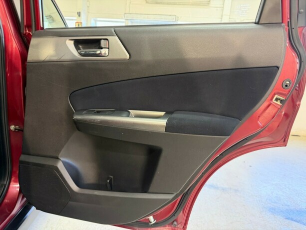 subaru-forester-diesel-2011-big-14