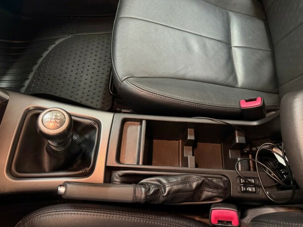 subaru-forester-diesel-2011-big-23
