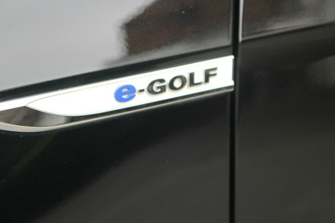 volkswagen-golf-elektrisitet-2019-big-2
