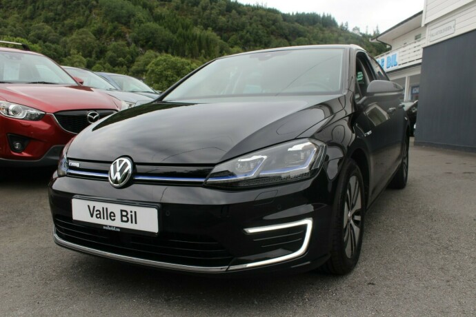 volkswagen-golf-elektrisitet-2019-big-1