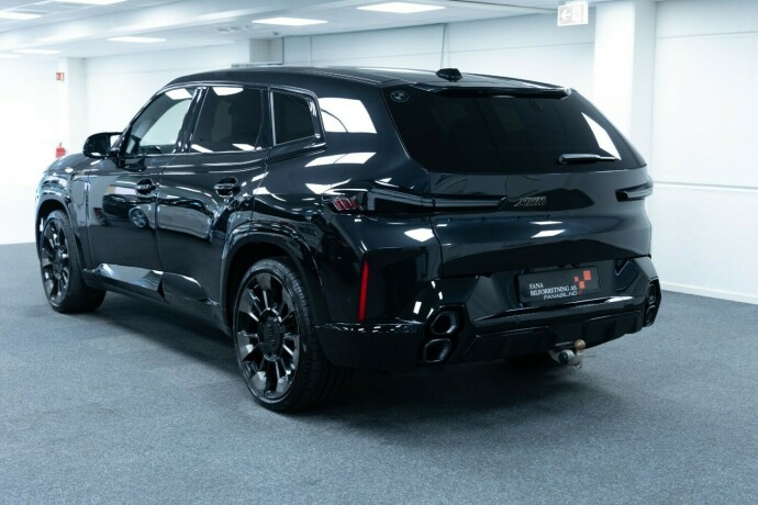 bmw-xm-elektrisitetbensin-2023-big-1