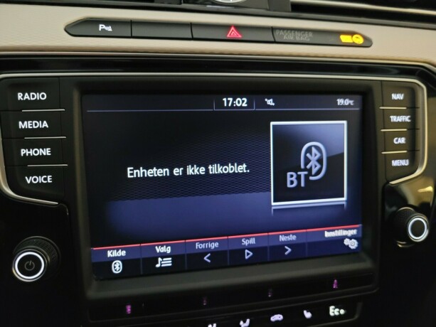 volkswagen-passat-elektrisitetbensin-2016-big-29