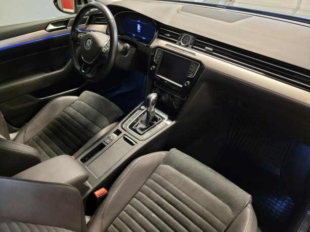 volkswagen-passat-elektrisitetbensin-2016-big-13