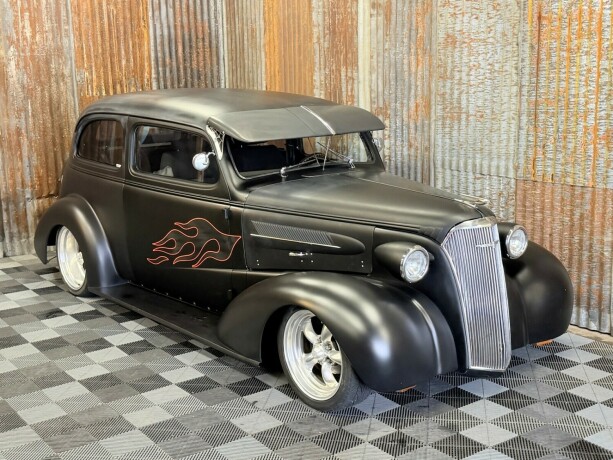 chevrolet-touring-bensin-1937-big-1