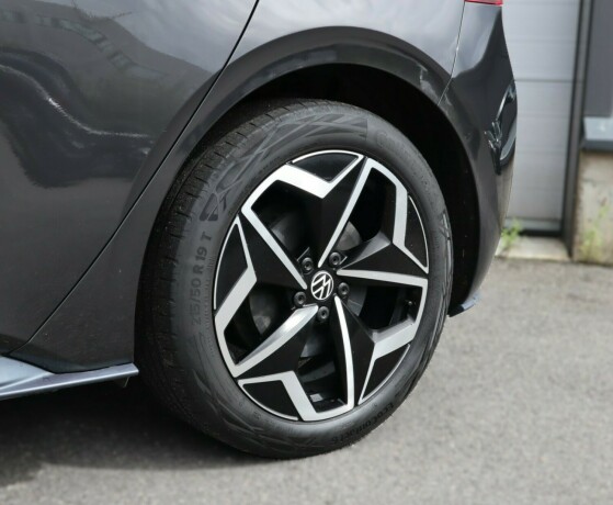 volkswagen-id3-elektrisitet-2021-big-27