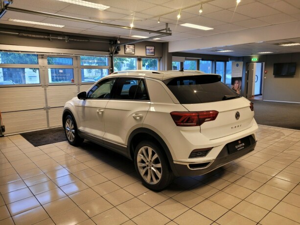 volkswagen-t-roc-bensin-2019-big-6