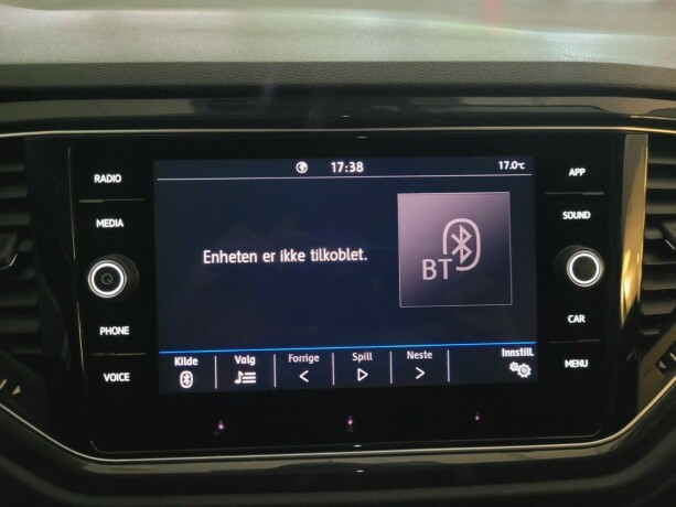 volkswagen-t-roc-bensin-2019-big-26