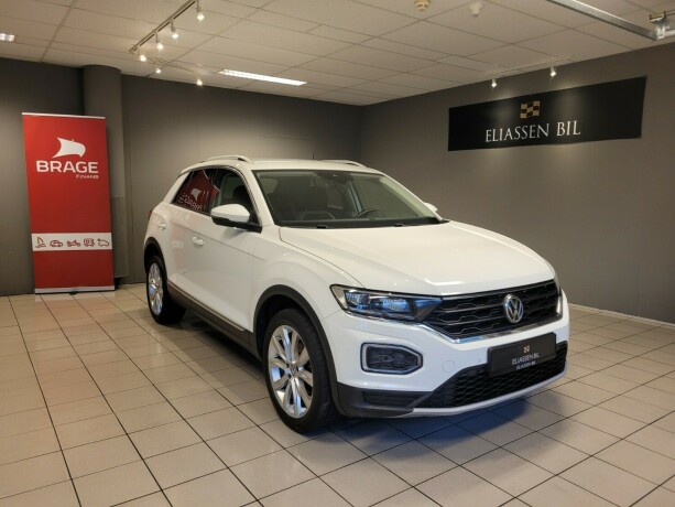 volkswagen-t-roc-bensin-2019-big-10