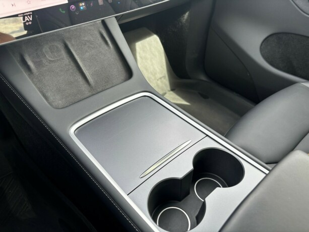 tesla-model-y-elektrisitet-2023-big-16