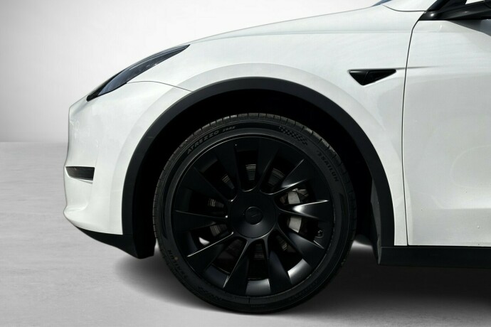 tesla-model-y-elektrisitet-2023-big-6