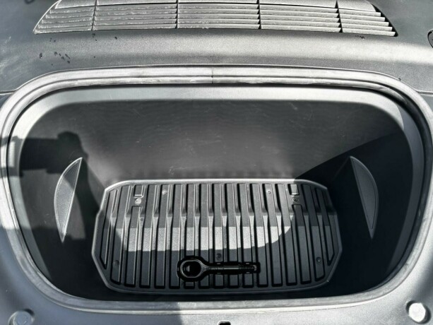 tesla-model-y-elektrisitet-2023-big-33