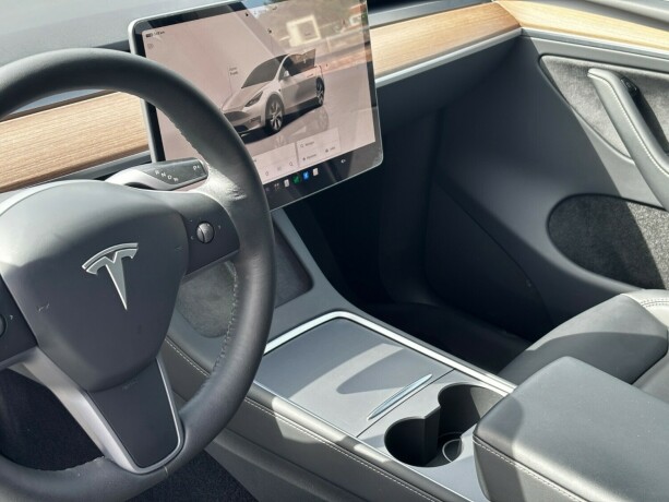 tesla-model-y-elektrisitet-2023-big-15