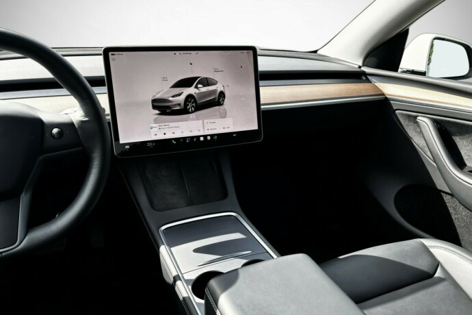 tesla-model-y-elektrisitet-2023-big-26