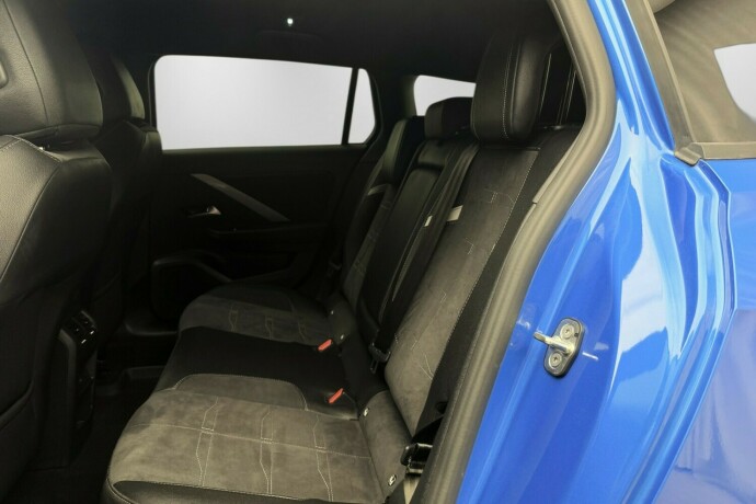 opel-astra-elektrisitet-2024-big-29