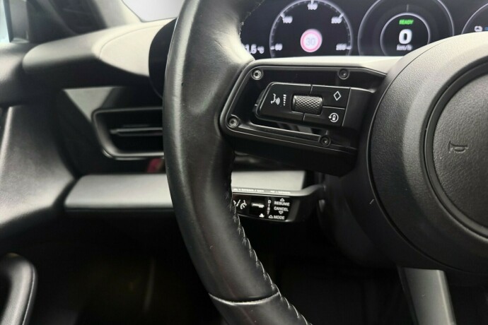porsche-taycan-4-elektrisitet-2022-big-21